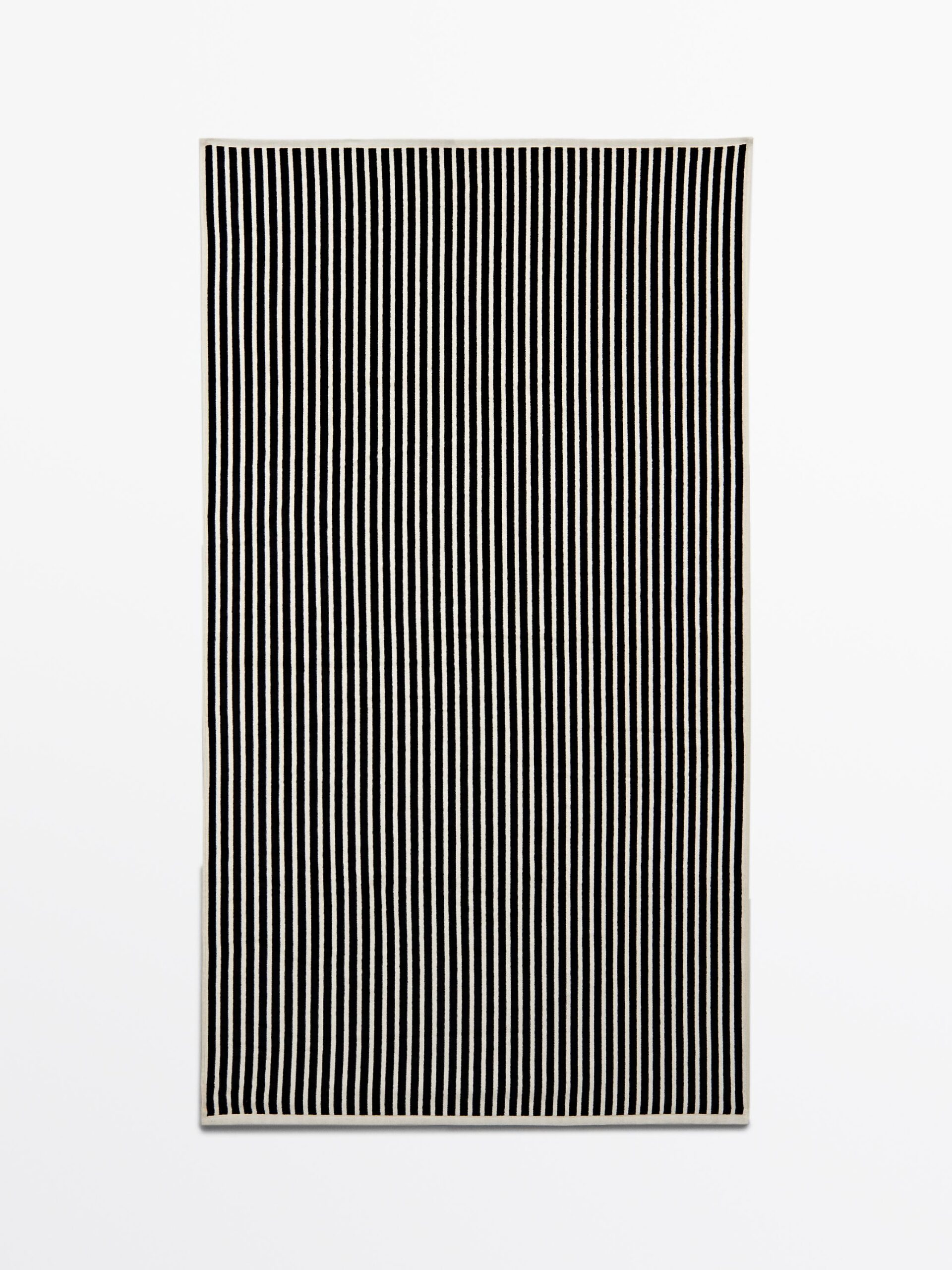 02480349401-o1